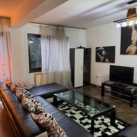 Vila Babylon Predeal Buitenkant foto